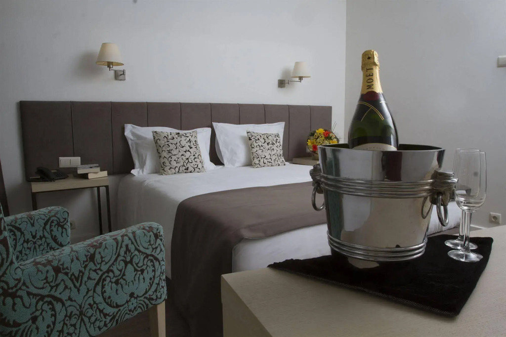 Hotel Black Tulip - Porto Gaia