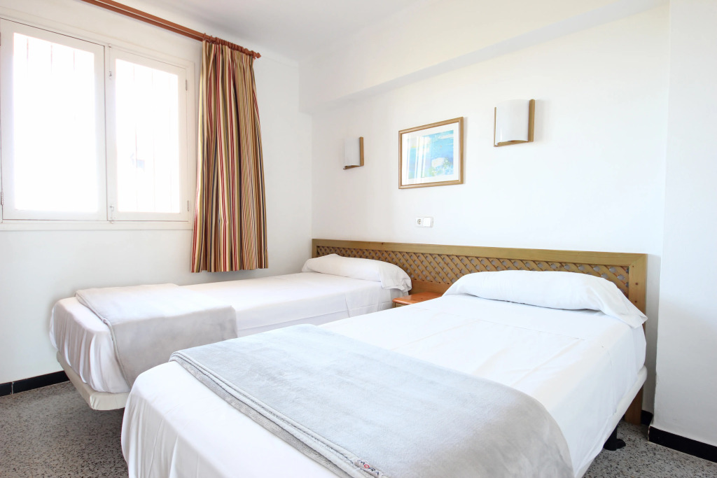 Aparthotel Niu d´Aus