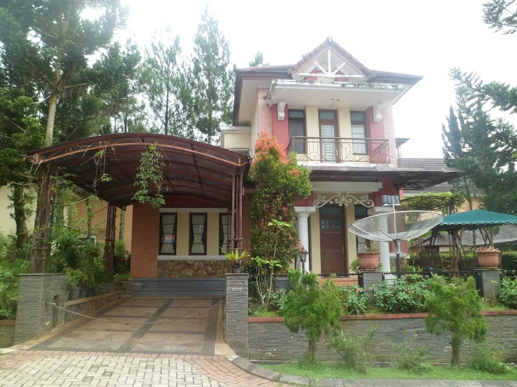 Villa Kota Bunga Seruni