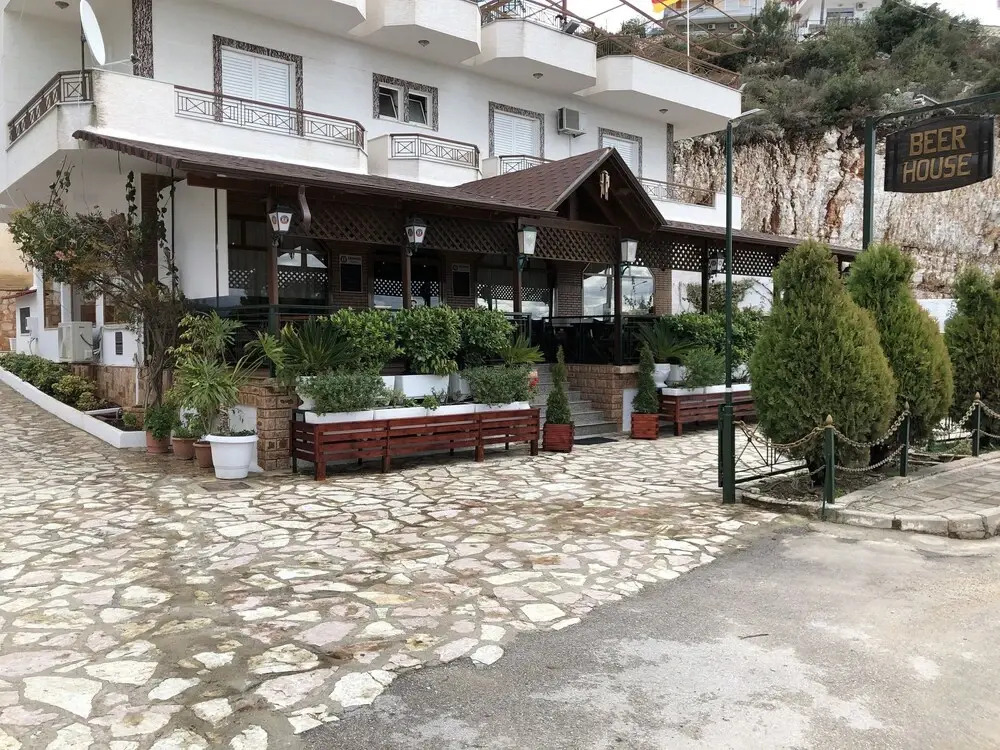 Sunkised Hotel