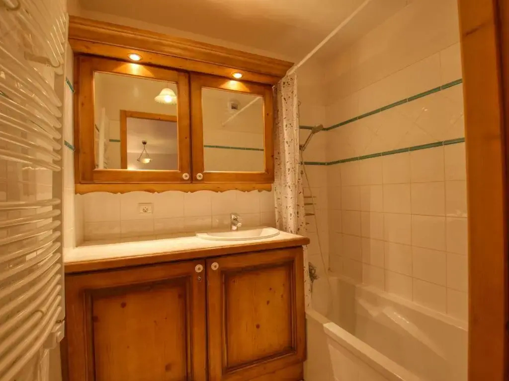 Appartement Morillon 1100, 3 pièces, 6 personnes - FR-1-642-40