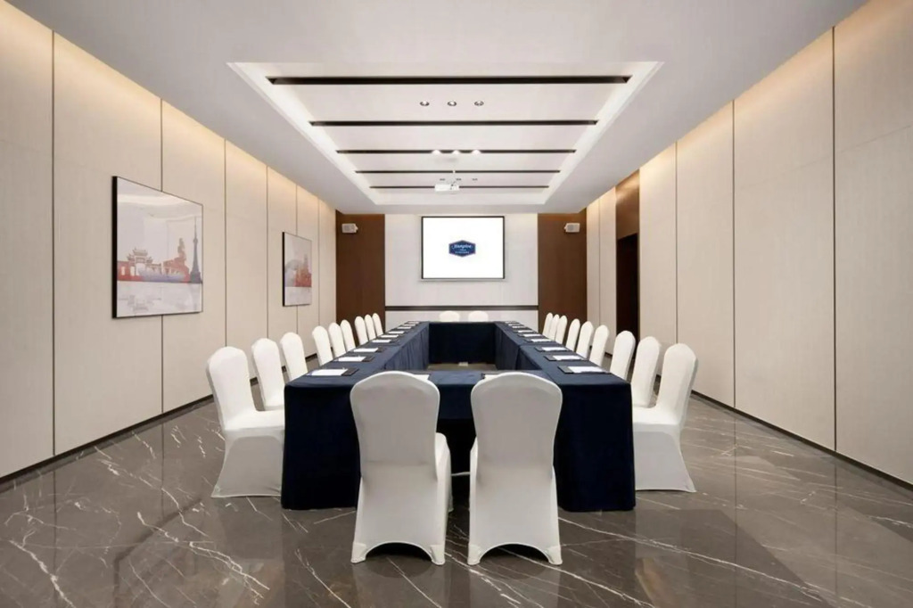 Hampton by Hilton Foshan Nanhai Movie and TV Town