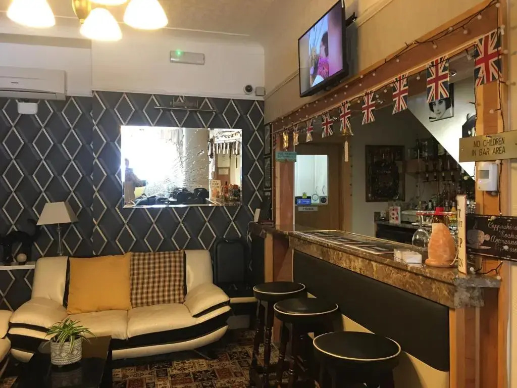Glenheath Hotel