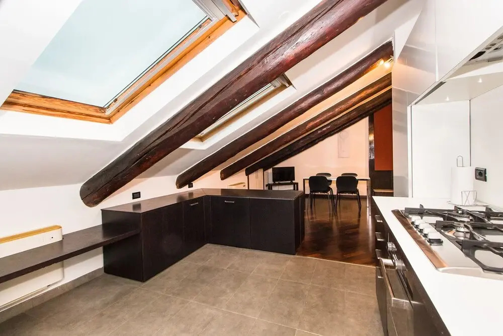 Cenisia Attic Apartment