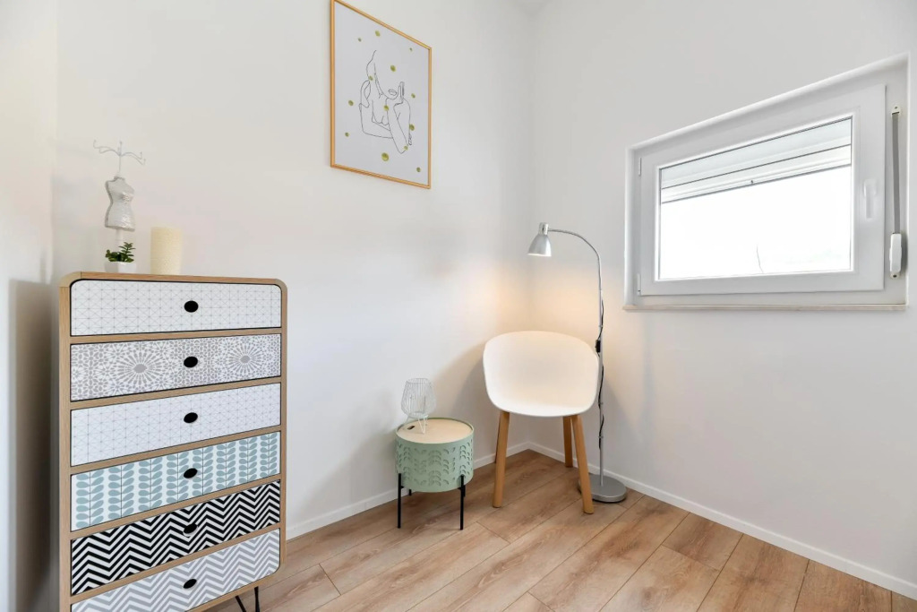 Modern holiday apartment "Libra" with swimming pool