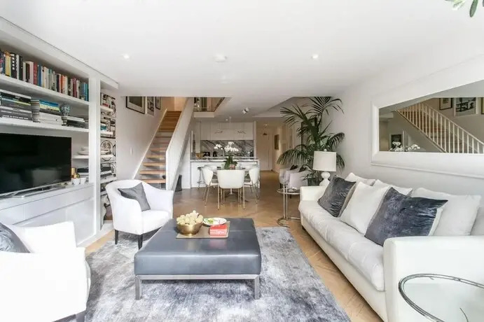Glenmore Apartment by Onefinestay