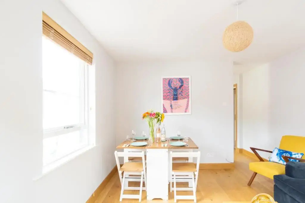 Modern, 2 bedroom apartment in centre of Southsea