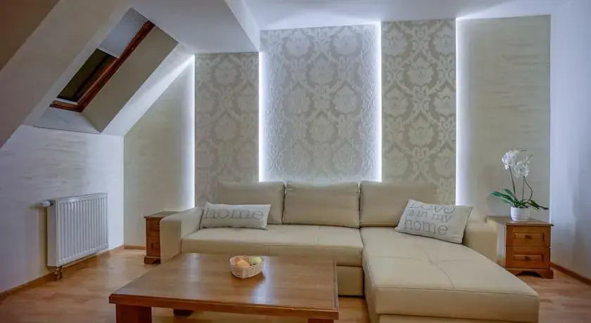 Jawor Pokoje i Apartamenty