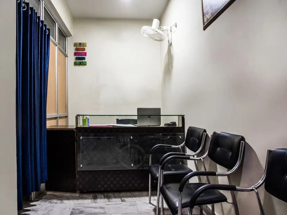 OYO 17395 Ananta Inn (unit Of A S International)