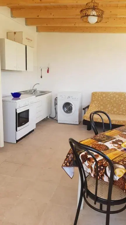 Bilocale Vista Spiaggia 10 Metri Dal Mare