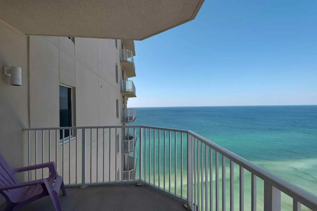 2300 Tidewater Beach Resort