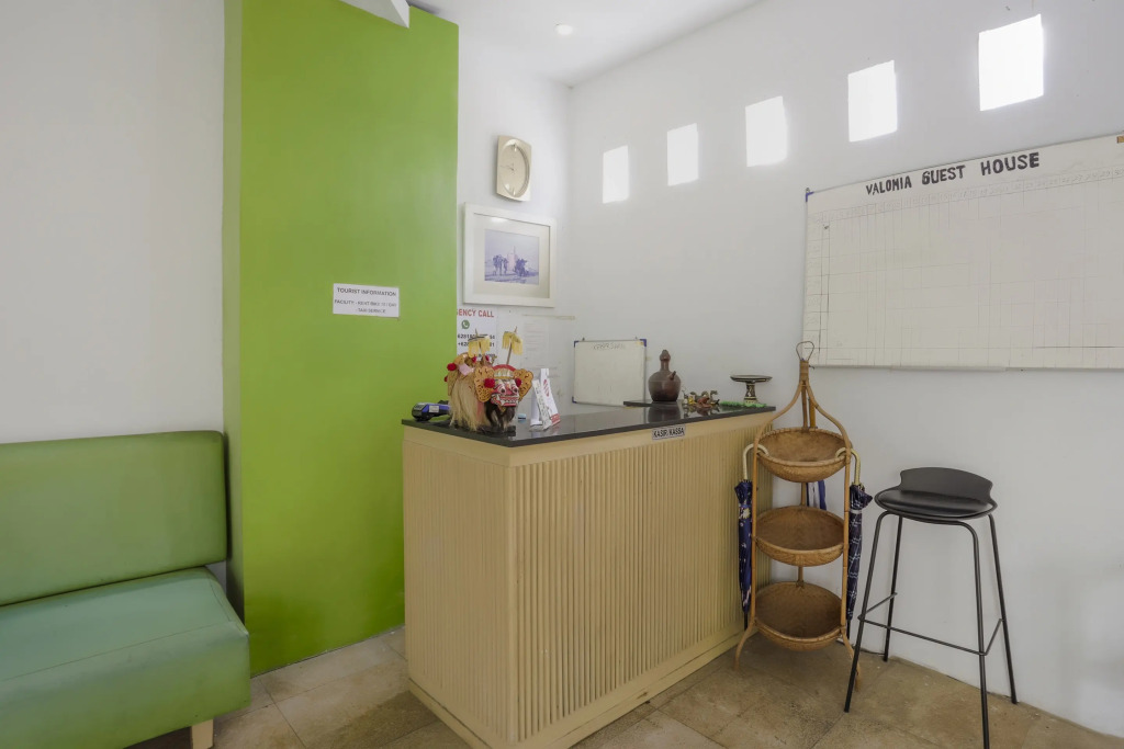 Valomia Guest House