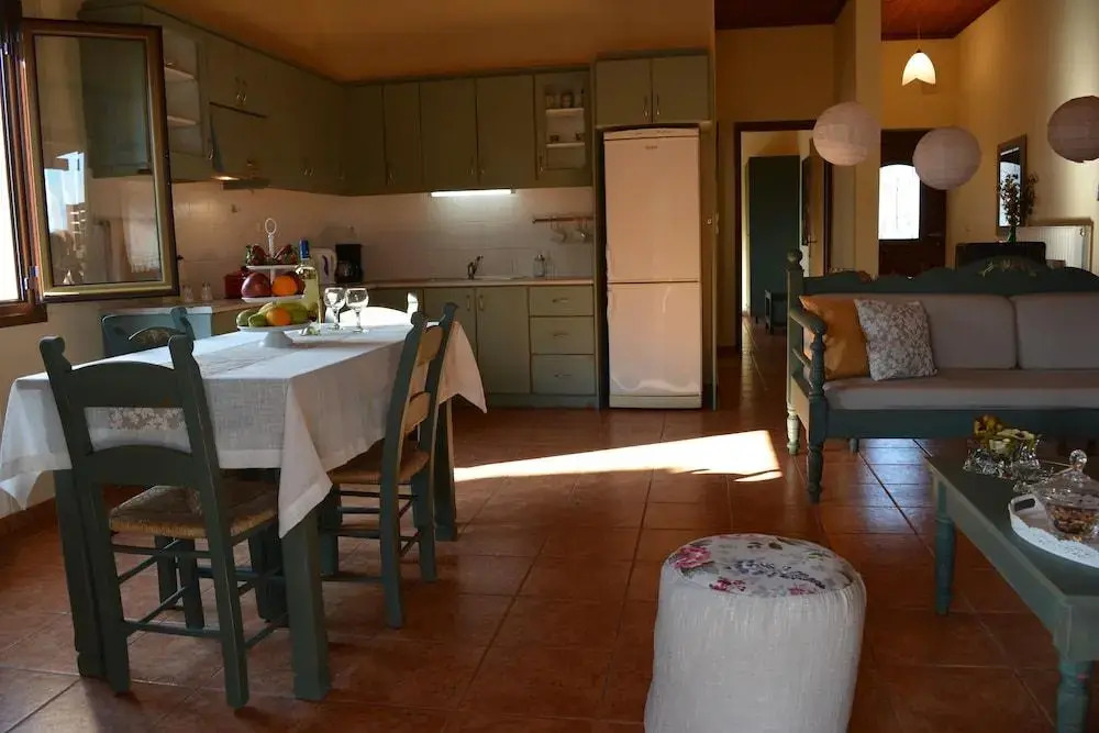 Elianthos Villas