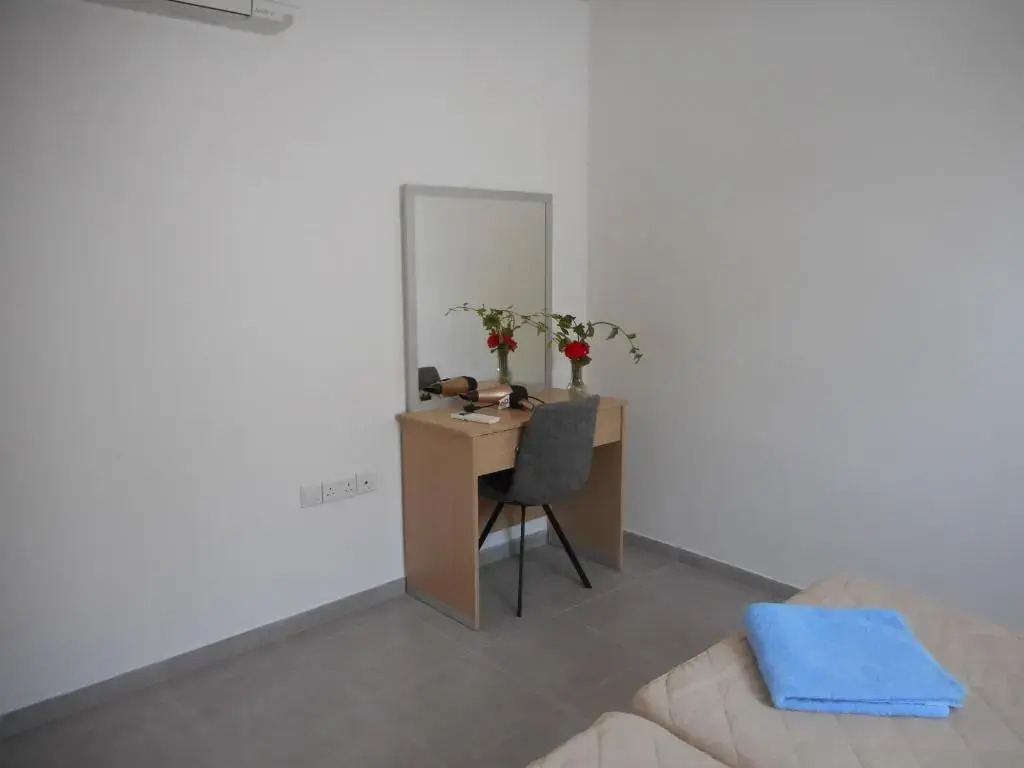 Luxiary Delux Apartment at Kkaras