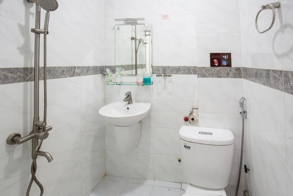 HOSTIE SAIGON [WANDERLUST Home]