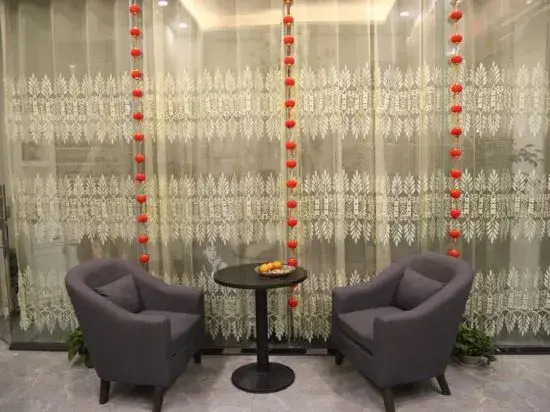 Qi Jia Yi