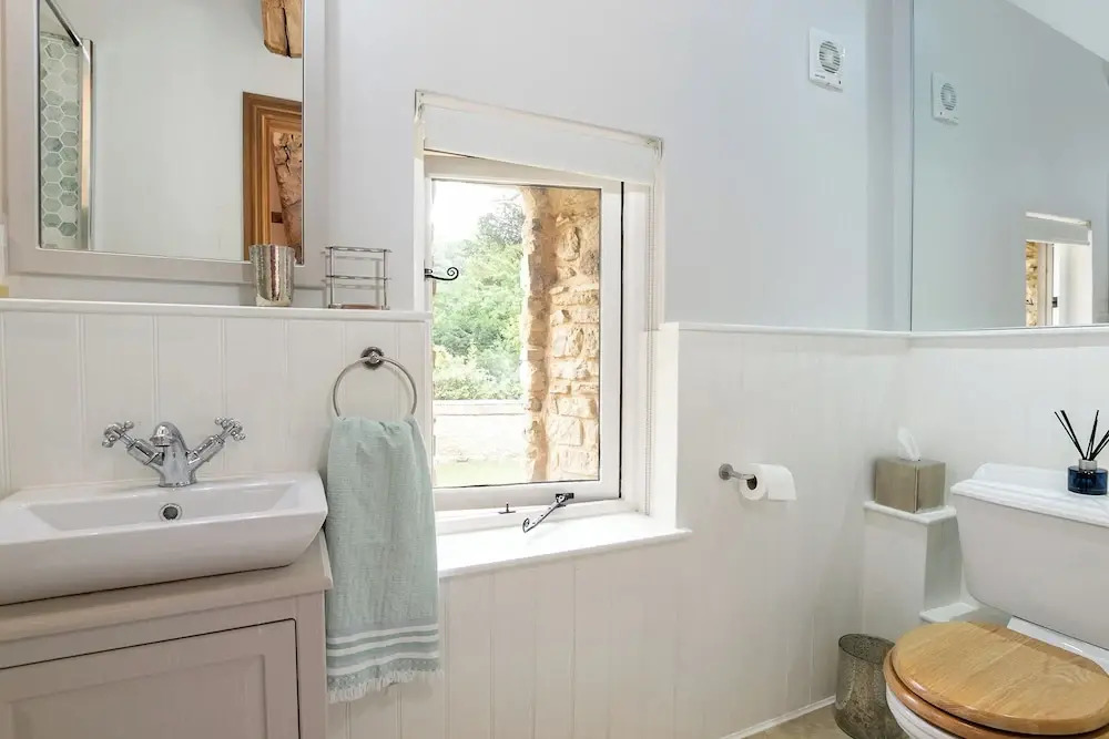 Stunning 4BD Family Home Near Banbury