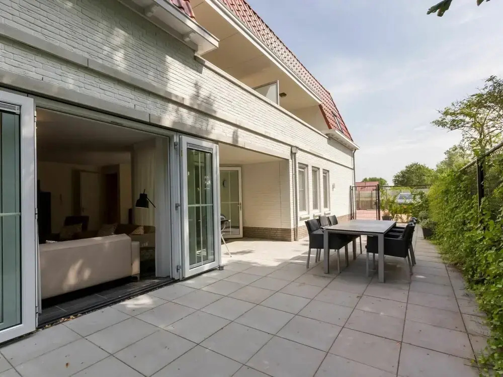 Spacious Apartment in Koudekerke With Terrace