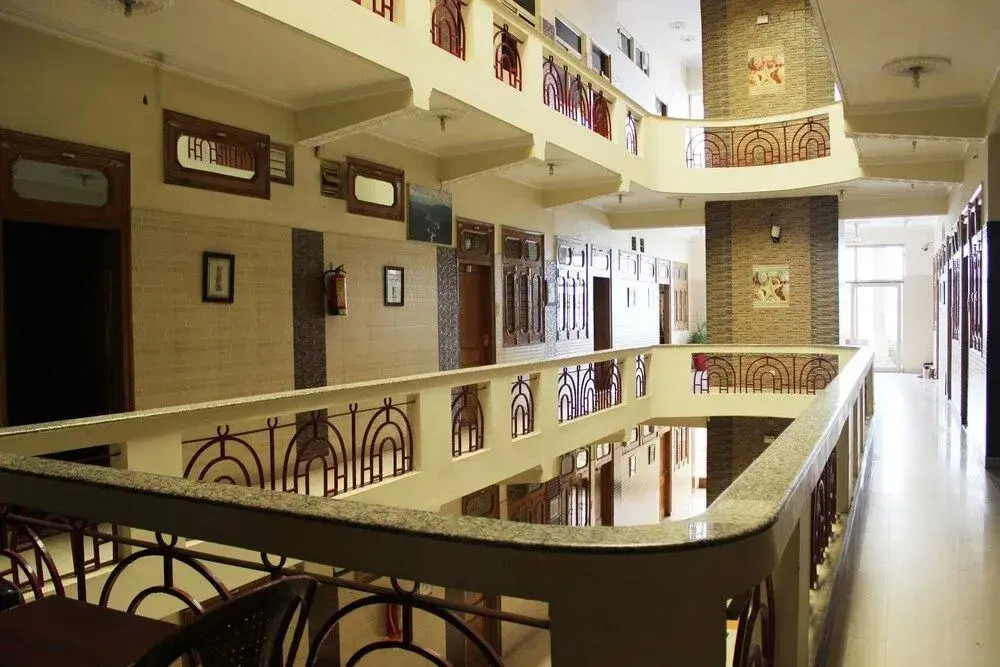 OYO 1946 Hotel Vinayak