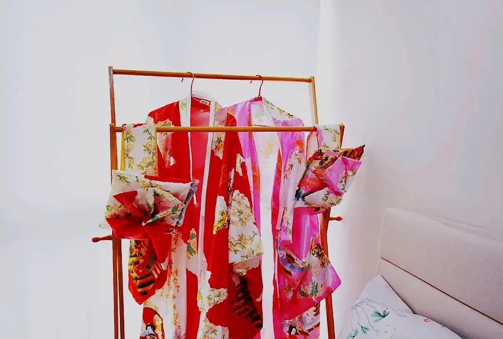 Avatar Japan Impression Queen Bed & High Rise View