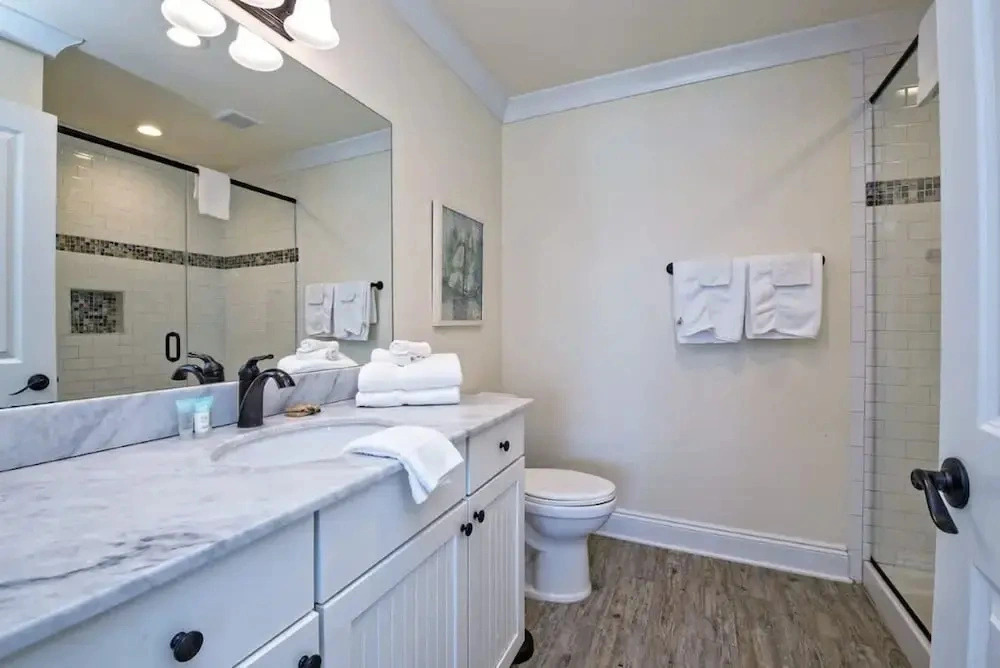 Beachfront 9bed Easybreezy East
