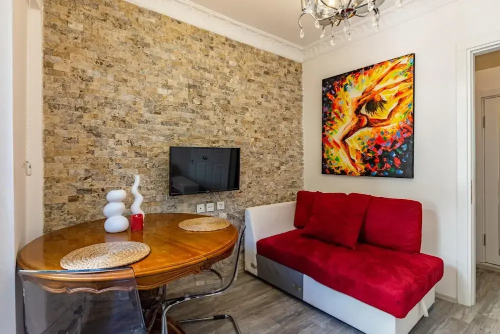 Charming Flat 5 Min to Taksim Square in Beyoglu