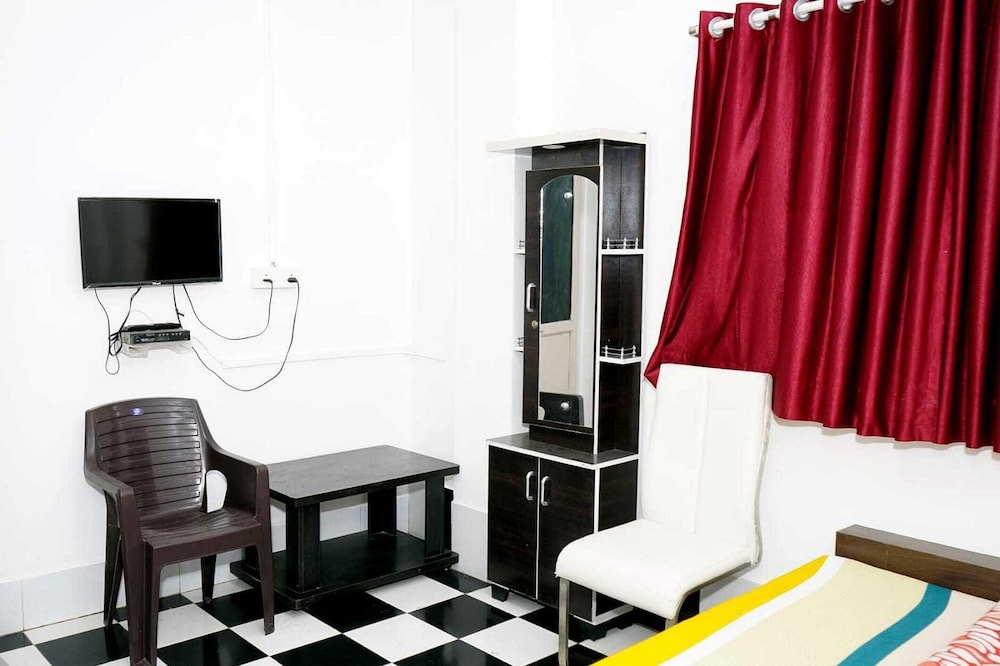 Hotel O Nashik Passport Office