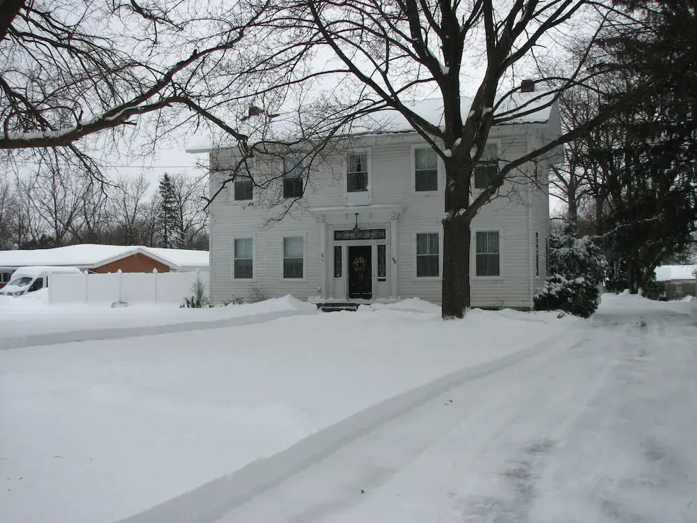 VanCleef Homestead Bed & Breakfast