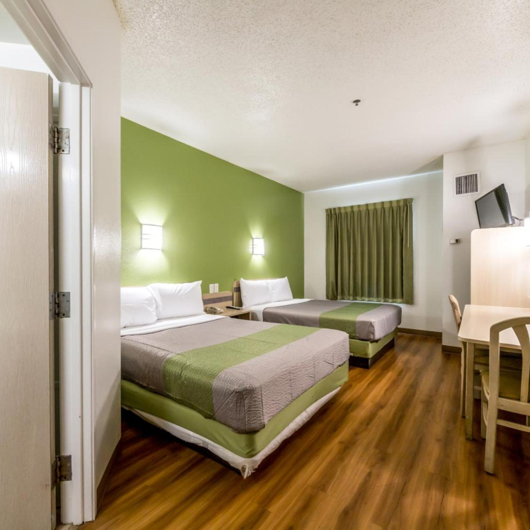 Motel 6-San Antonio, TX - South