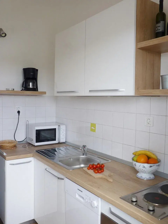 Apartment Željko - affordable and with sea view A1 Maslinica, Island Solta