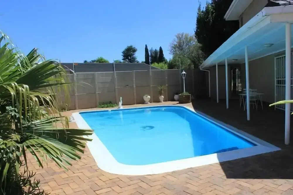 Moye Guest House