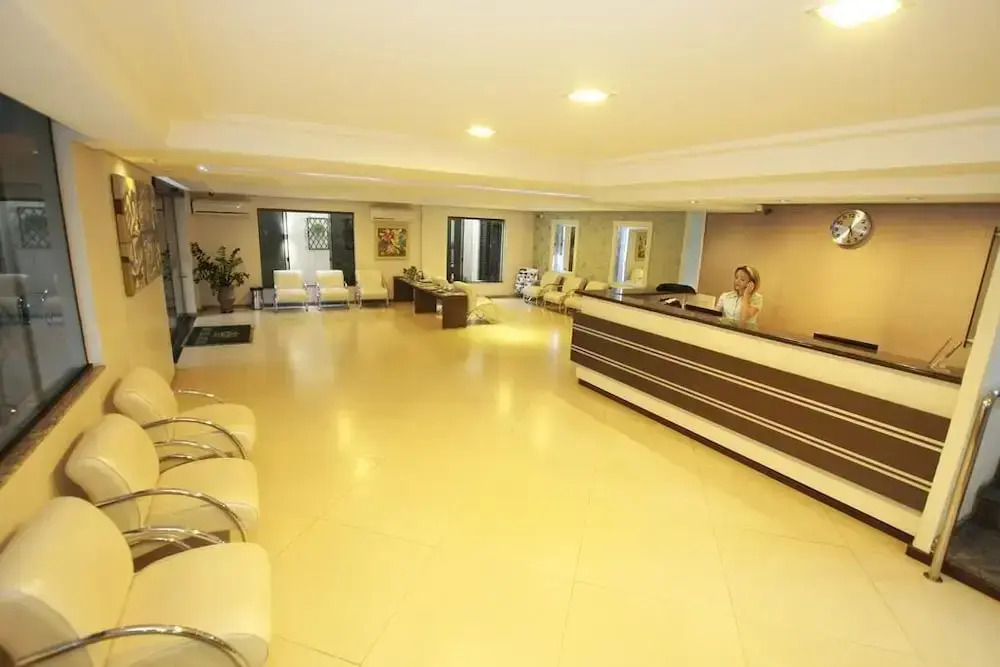 Hotel Real
