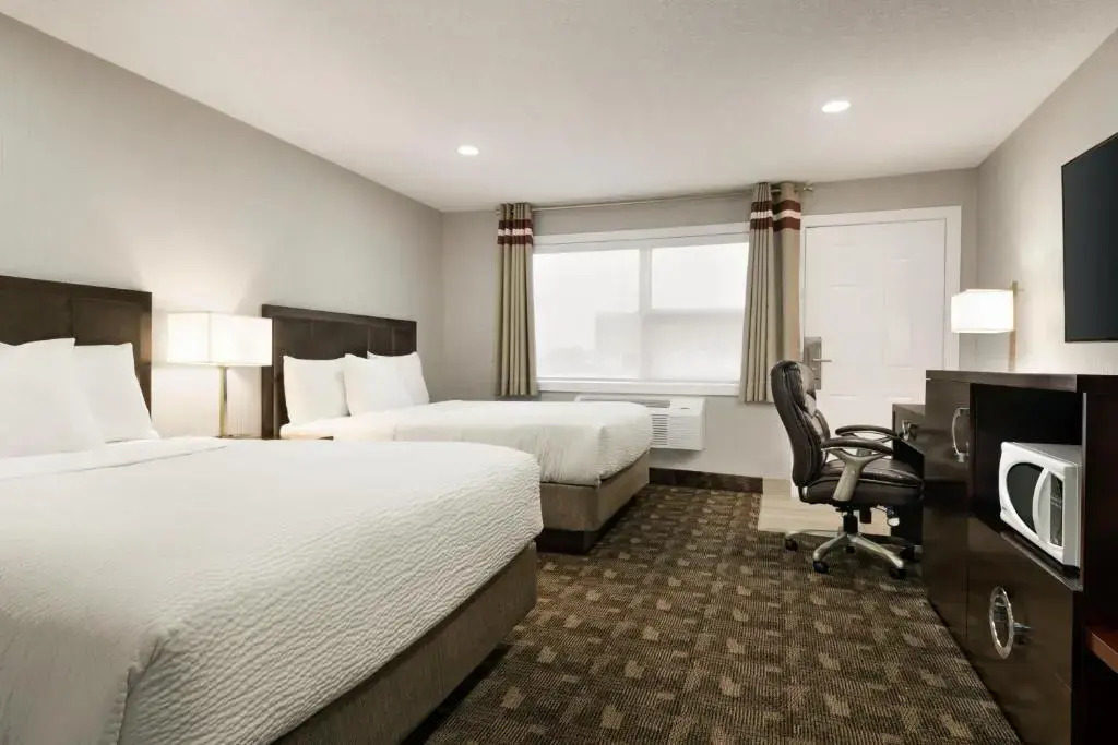 Ramada by Wyndham Wainwright