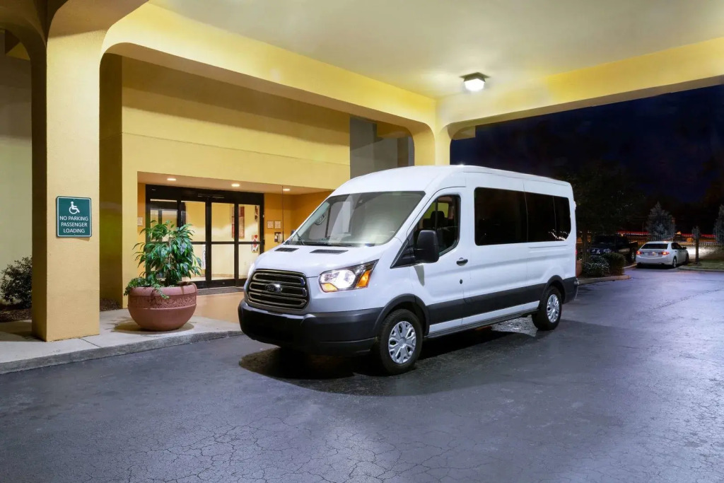 Spark by Hilton Charlotte Airport North