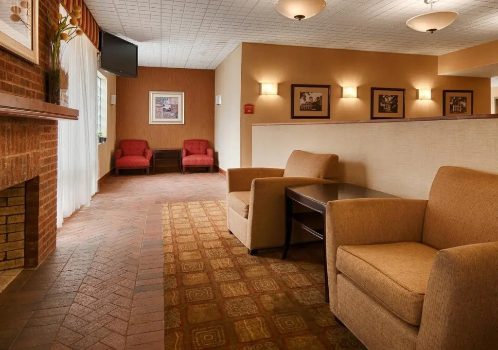 The Bridges Hotel