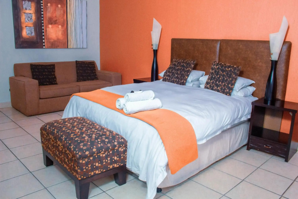 Coyotes Hotel and Conference Centre