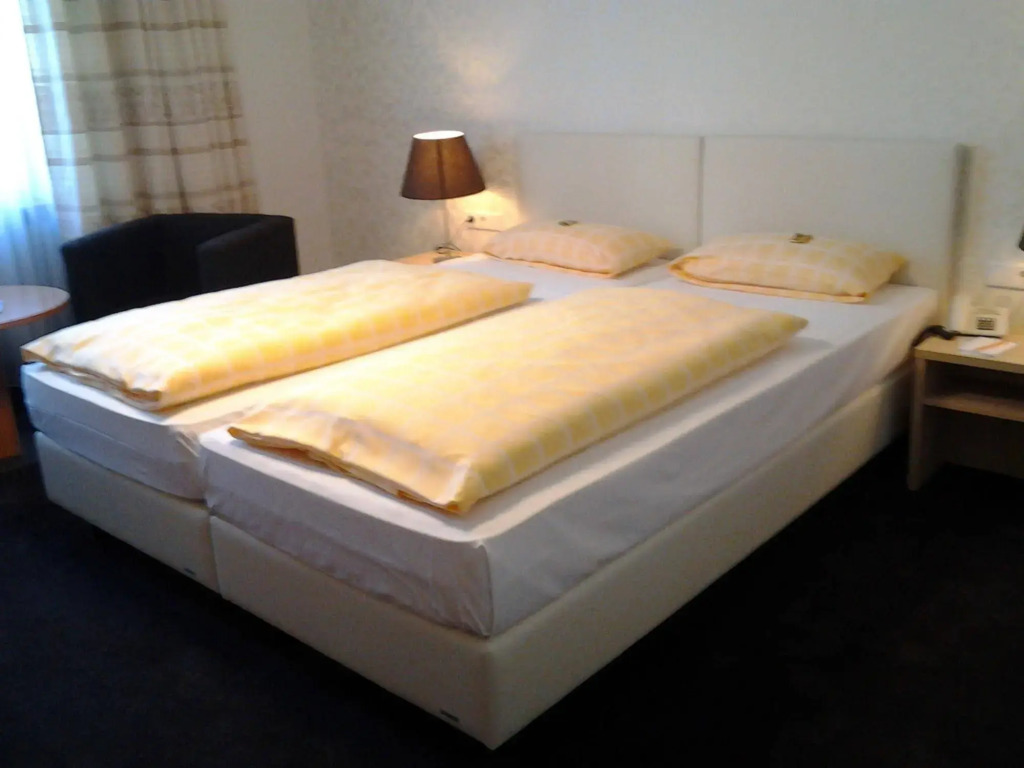 CENTRALHOTEL garni