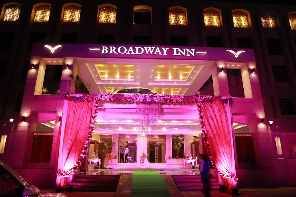 Hotel Broadway Inn