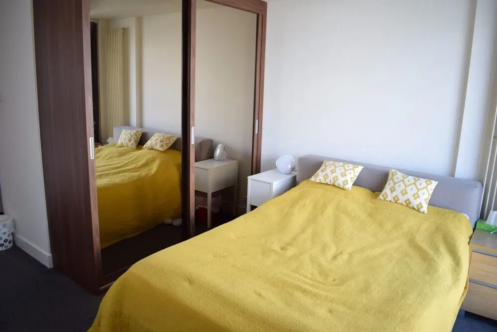 2 Bed Shoreditch Flat