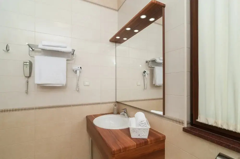 Luxury Rooms Near the Beach2