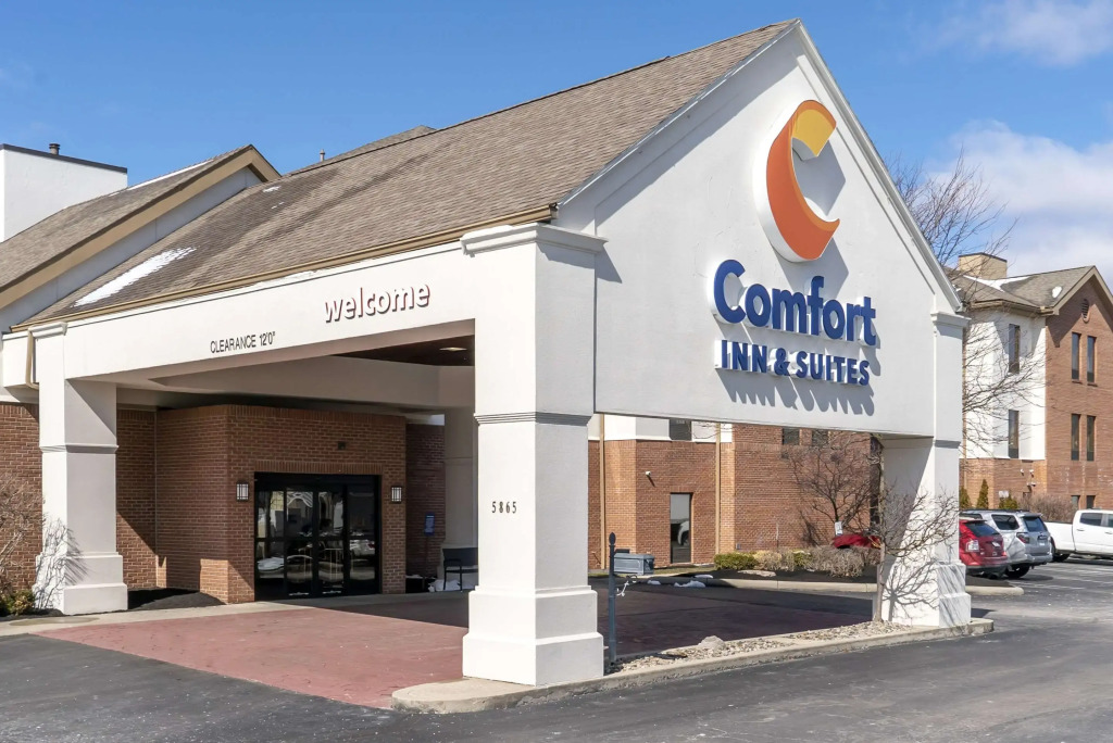 Comfort Inn & Suites Toledo North