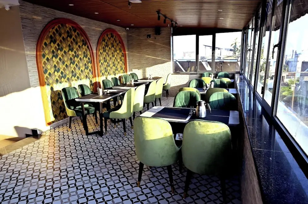 Hotel Indus