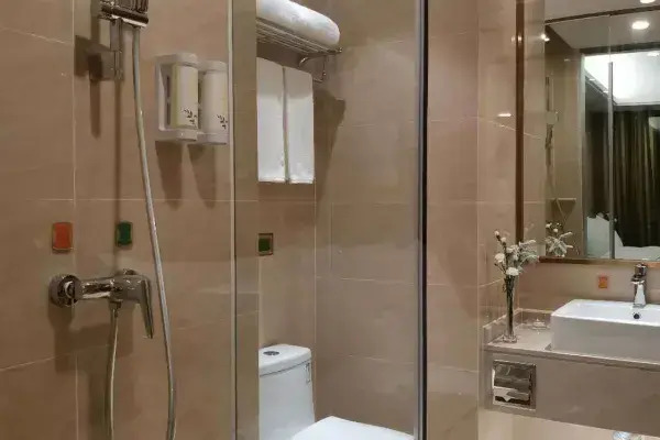 Vienna International Hotel (Dongguan Qingxi  Mountain Scenic Area)