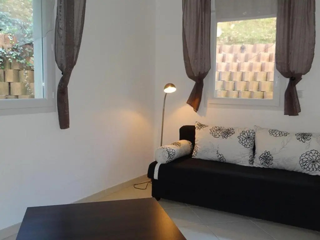 Appartement Cavalaire-sur-Mer, 2 pièces, 4 personnes - FR-1-100-215