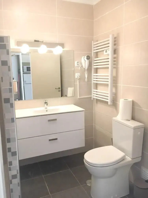 Apartment With one Bedroom in Lagos, With Private Pool, Enclosed Garden and Wifi