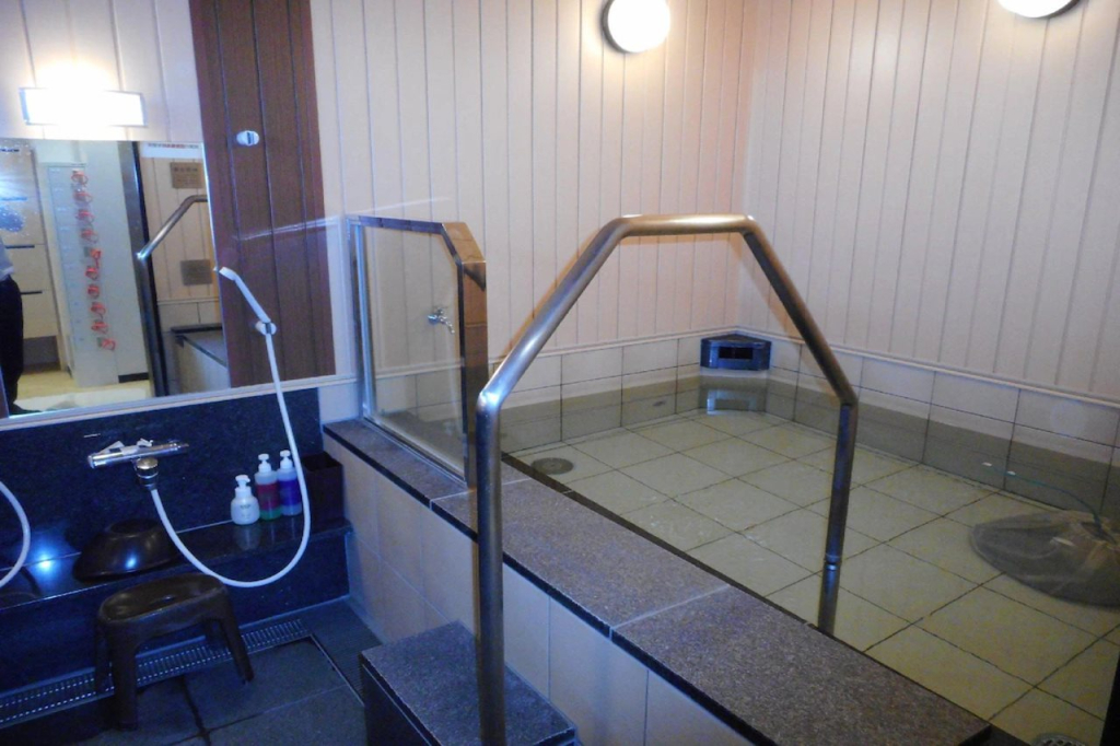 Hotel Crown Hills Katsuta 2 Gou Motomachiten