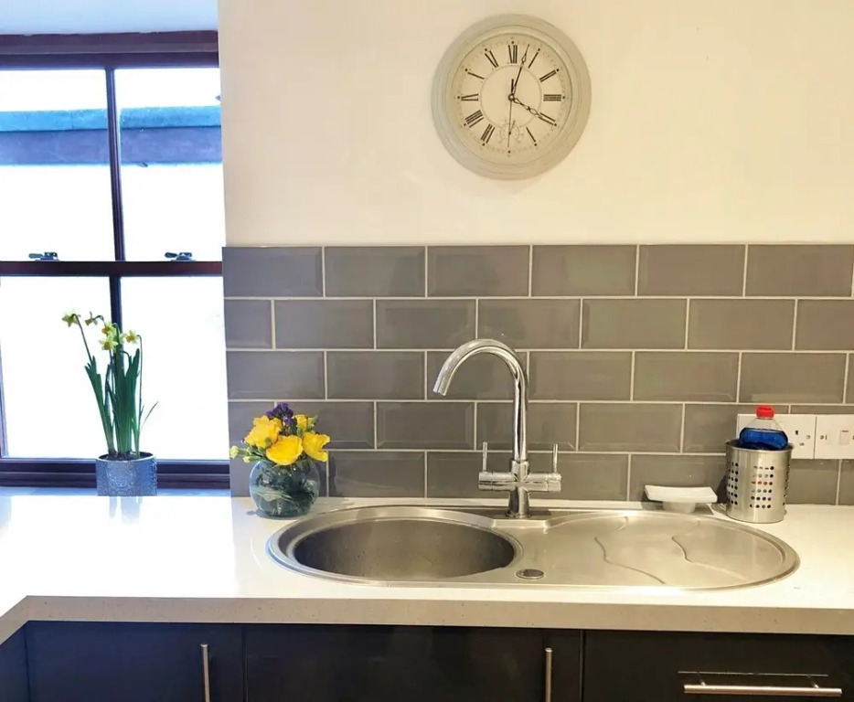 Greys House - A Warm Welcome to the Brecon Beacons