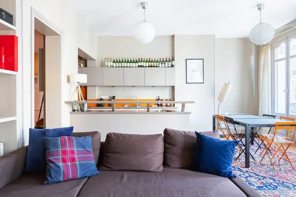 Typical Bordeaux Apartment