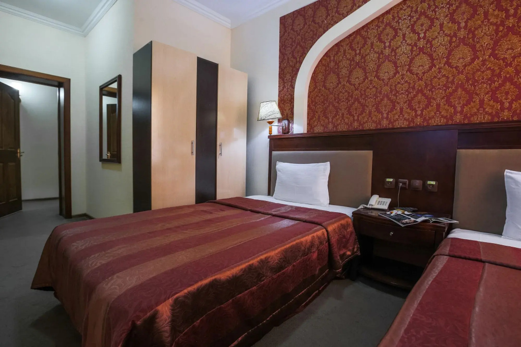 Avicenna Hotel