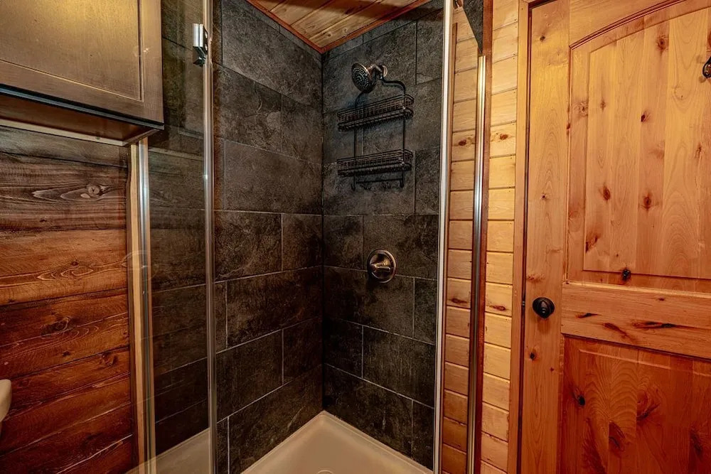 Lakeshore Lodging Suites